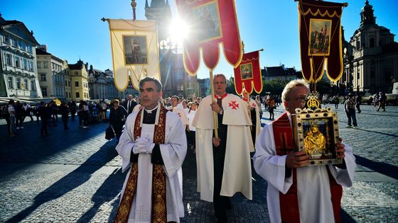 Prahou prošlo procesí s palladiem země české, obrázkem staroboleslavské madony