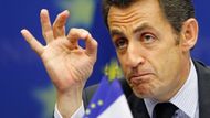 Francouzskému prezidentovi Nicolasi Sarkozymu se přezdívá Sarkoleon (smíšenina slov Sarkozy a Napoleon), úředníci EU mu říkají "kuře na špičkách", političtí komentátoři pak "hyperprezident", protože se po svém nástupu do funkce zaměřil na reformy v řadě oblastí - mimo jiné ve školství, soudnictví, zahraniční politice, přistěhovalectví či životní prostředí.