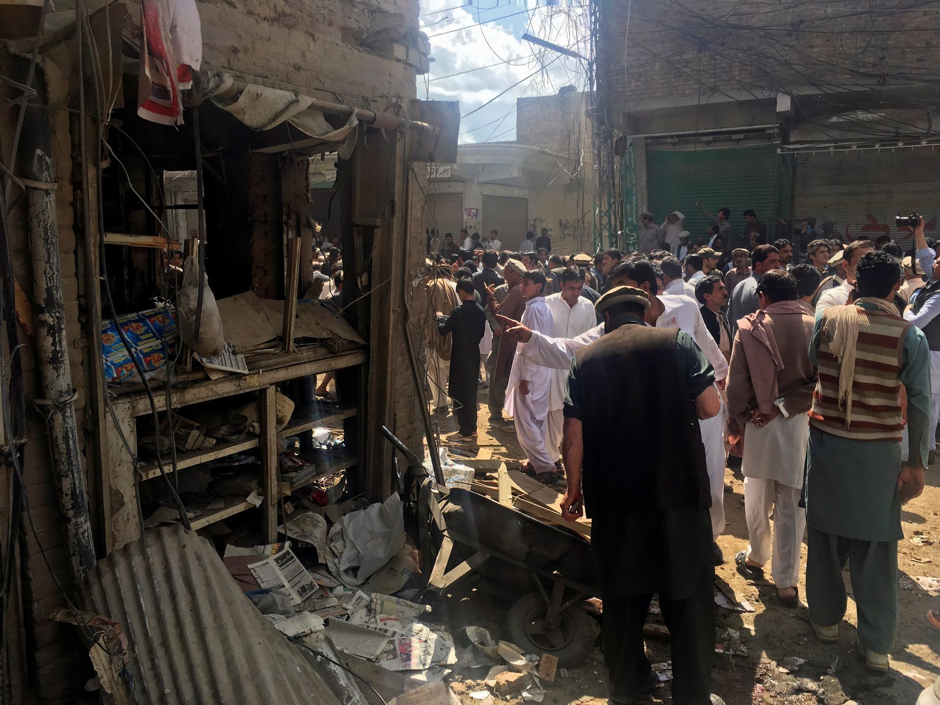 Exploze v pákistánském Paračinaru