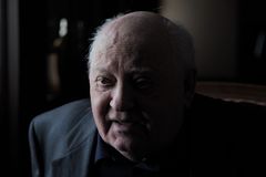 Gorbačov nechal střílet do našich lidí, autokrata oslavovat nebudeme, zní z Pobaltí