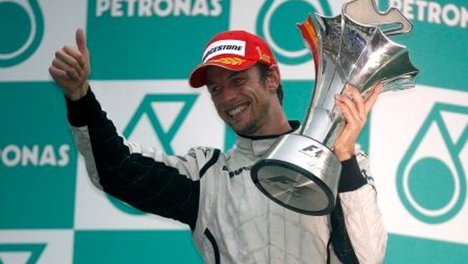 Přijde Jenson Button o dvě vítězství?