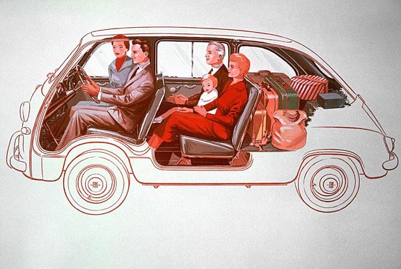 Fiat 600 Multipla nabízel na malém půdorysu geniální využití prostoru.