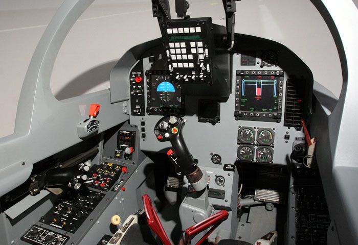 Kokpit simulátoru L-159B