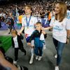 fotbal, Liga mistrů 2017/2018, Real Madrid - Liverpool, Luka Modrič s rodinou po utkání