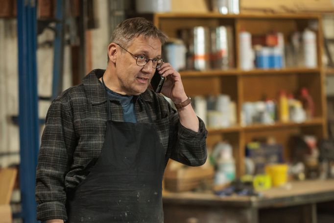 David Matásek v rodinném seriálu Bratři a sestry.