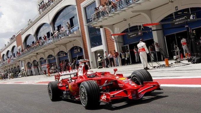 Ferrari věří, že o fanoušky nepřijde