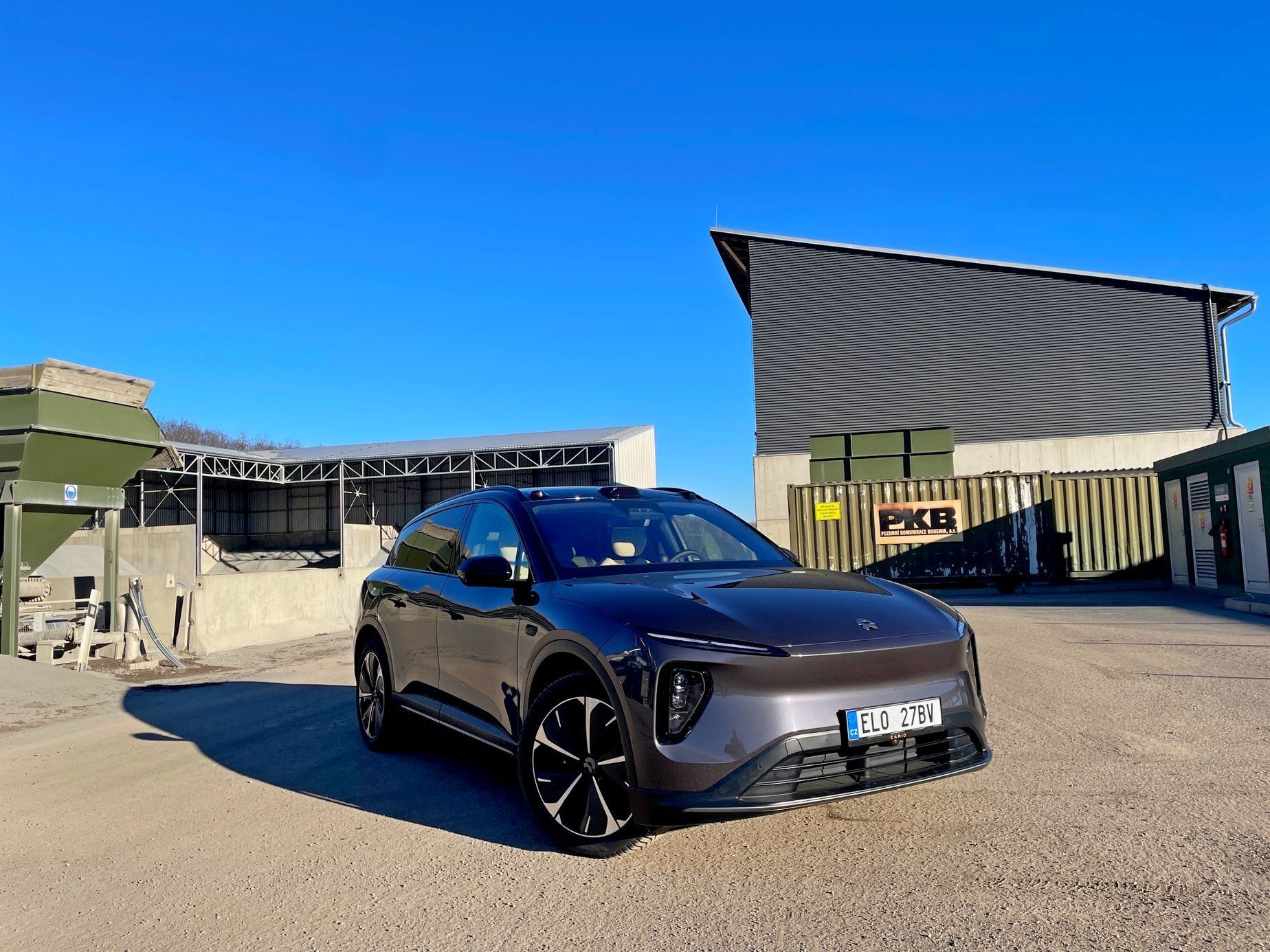 Nio EL6 vs. Tesla Model Y