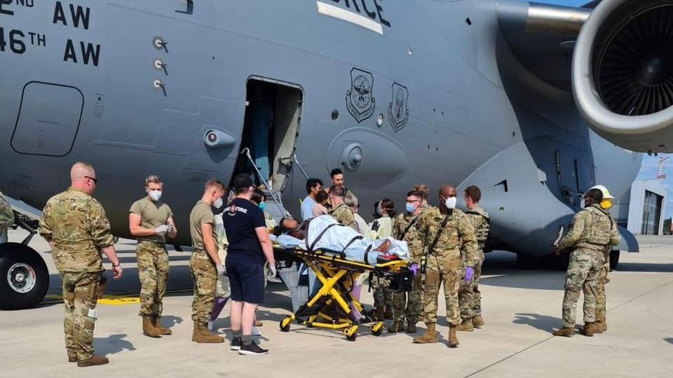 Afghánka porodila na palubě strategického letadla během nedělní evakuace.