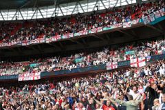 Anglie má kvůli řádění fanoušků při finále ME na jeden zápas zavřený stadion