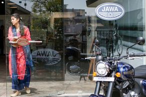 Retro Jawy se budou vozit z Indie do Česka. Jsou tam neskutečně oblíbené, říká firma