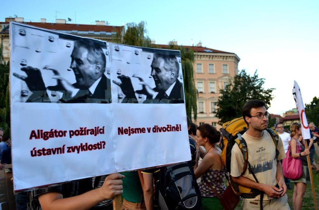 Demonstrace proti Rusnokově vládě