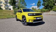 Právě Grande Pandu Electric jsme otestovali. Pětidveřový hatchback stojí od 589 900 korun, testovaná verze La Prima startuje na 684 900 korunách.