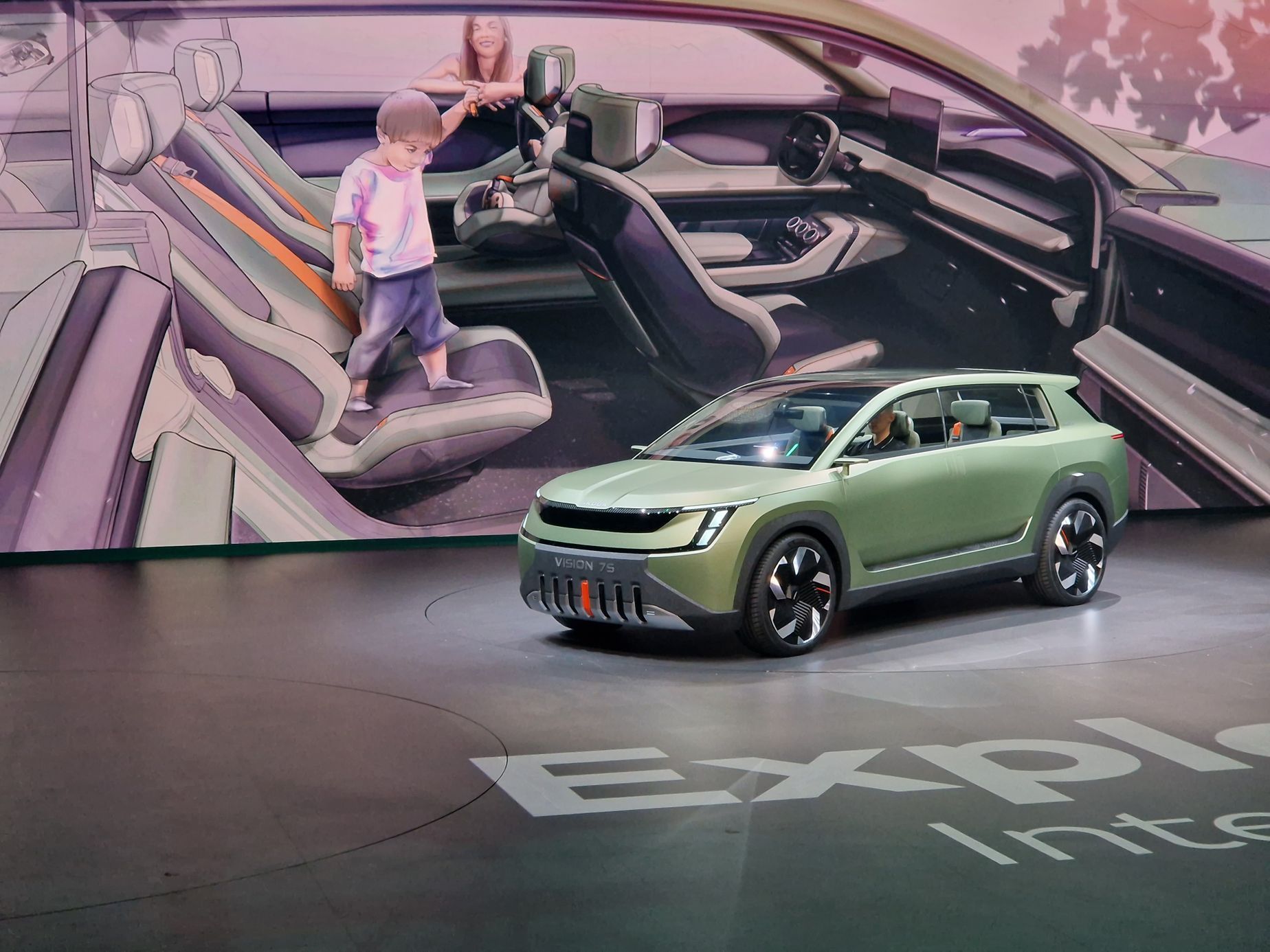 Škoda Vision 7S živé fotky