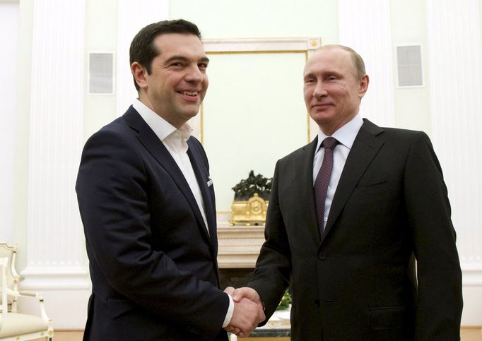 Řecký premiér Alexis Tsipras před schůzkou s ruským prezidentem Vladimirem Putinem.