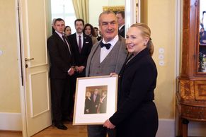 Hillary Clintonová na otočku v Praze
