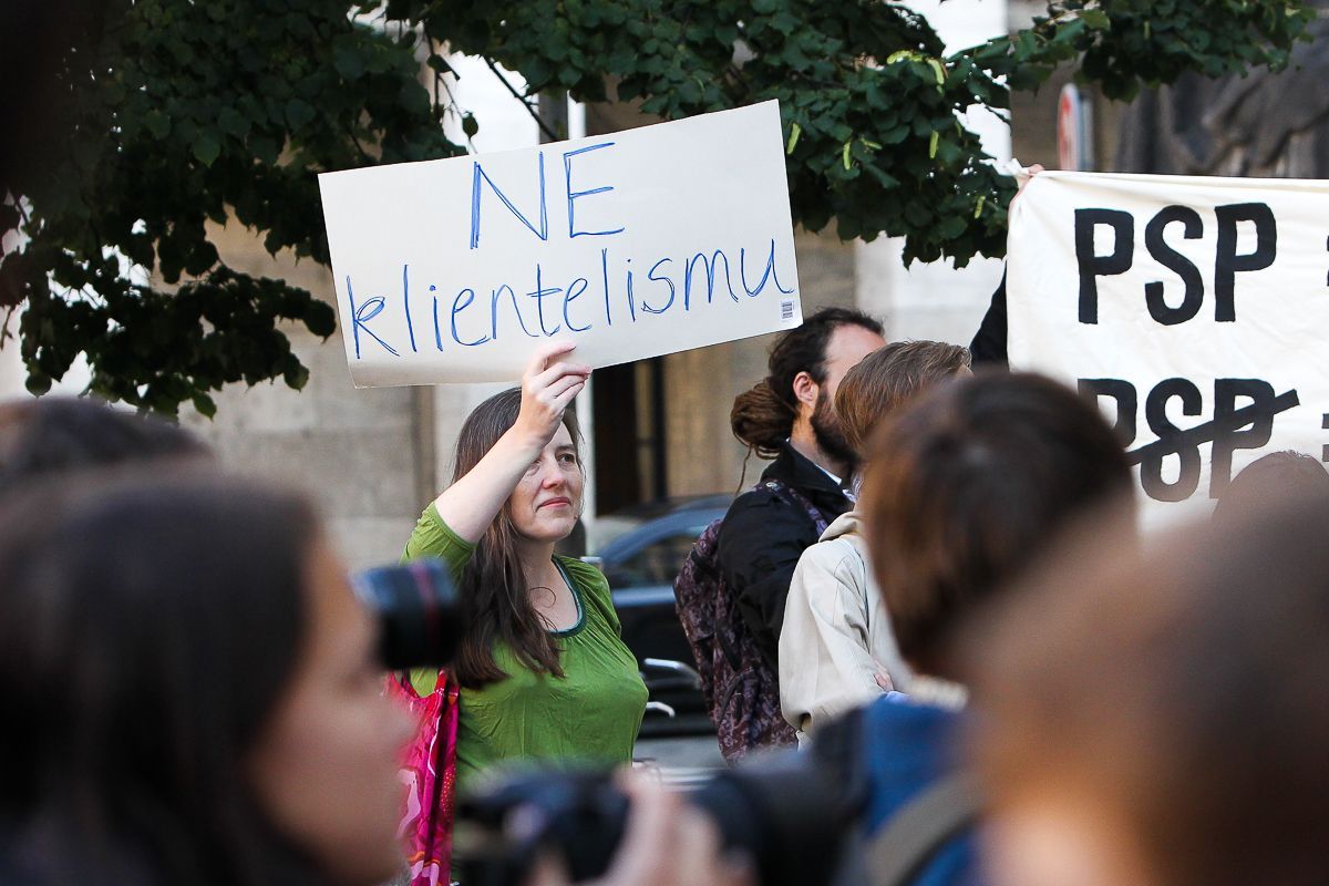 Jednání pražského zastupitelstva 10.9. 2015 plus protest před tím