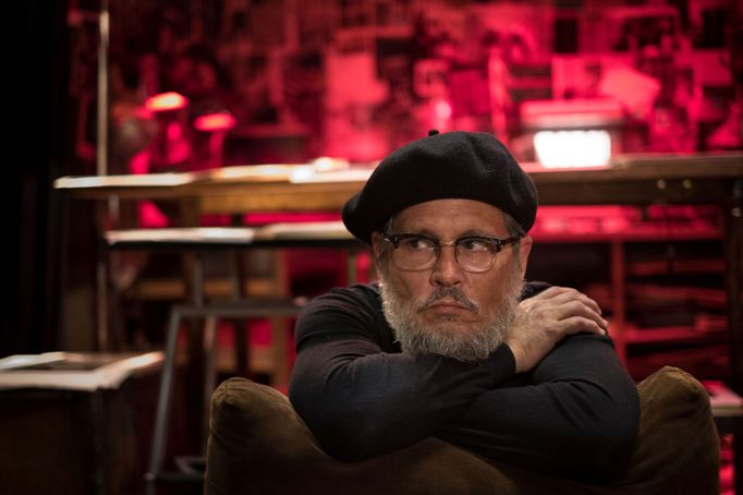 Johnny Depp jako William Eugene Smith.