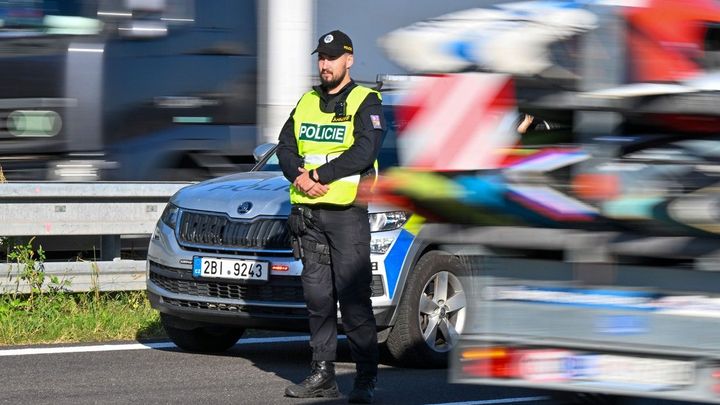 Pokuta 100 000 korun. Řidič na Vysočině odmítl kontrolní vážení svého auta
