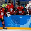 Zklamání kanadských hokejistů po porážce v semifinále s Německem na ZOH 2018