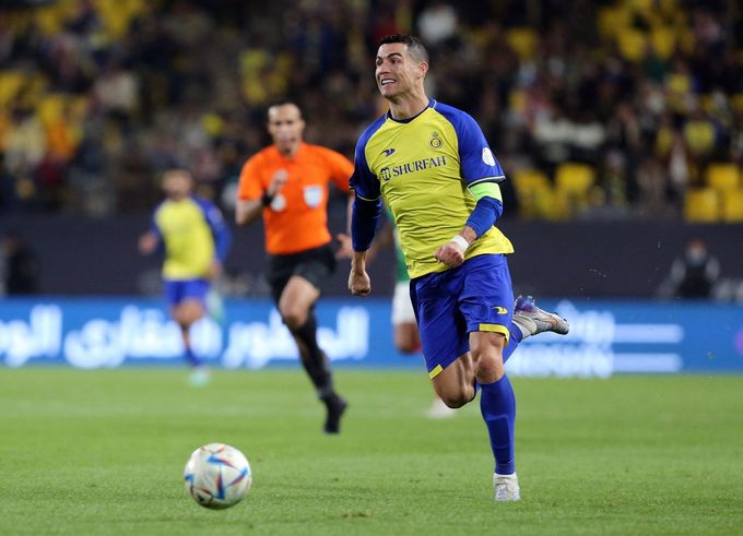 Cristiano Ronaldo v ligovém utkání an-Nasr - Ittifák