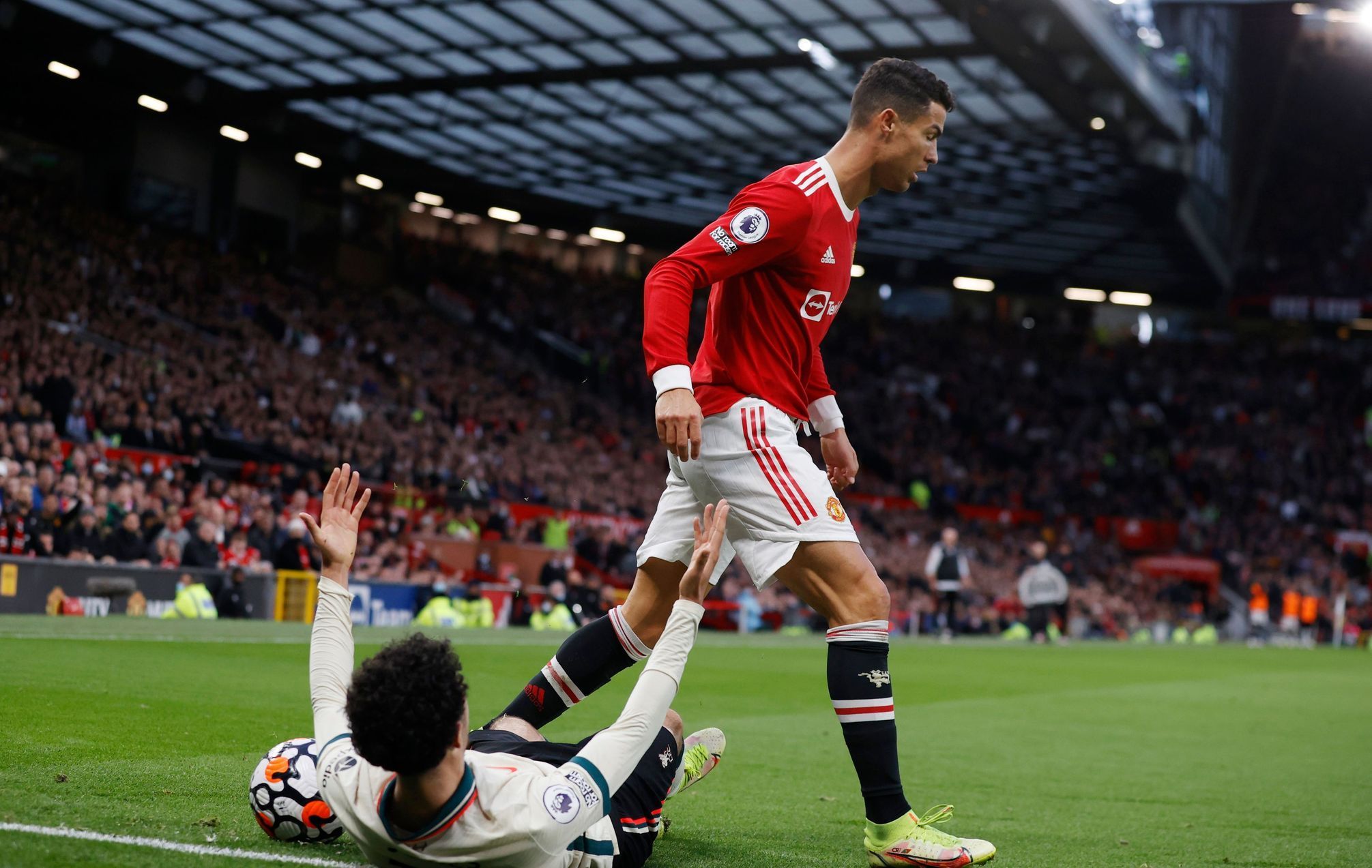 Manchester United - Liverpool 0:5 (Curtis Jones, Cristiano Ronaldo)