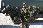 Sbohem. Čeští vojáci po 12 letech odešli z Kosova