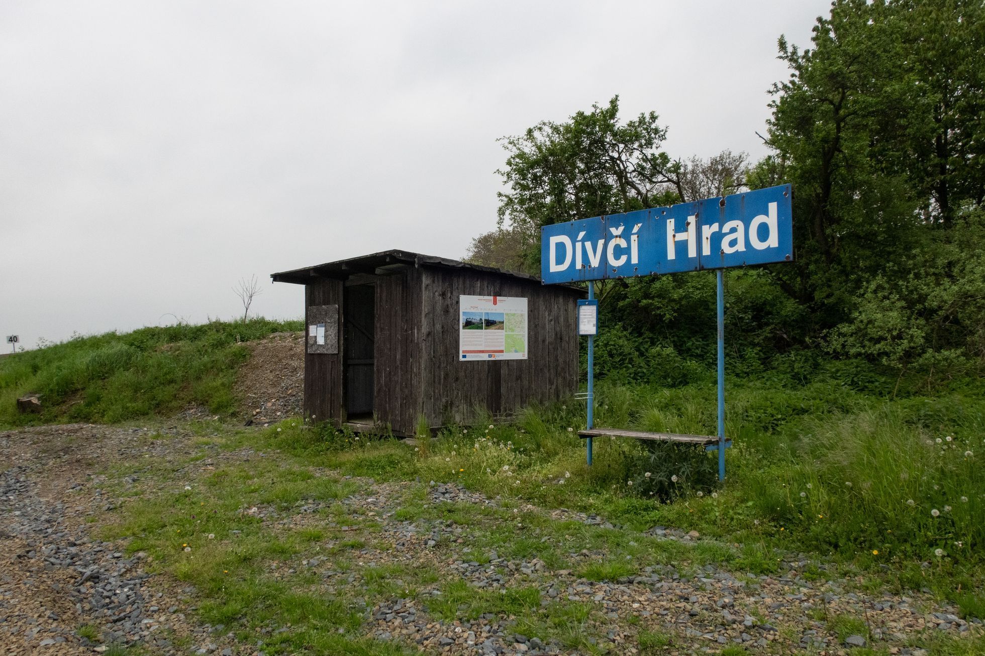 Fotografický průvodce po mizejících a zapomenutých místech českého Slezska, kniha, Ondřej Durczak, ITF, Magazín