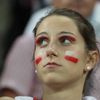 Smutná polská fanynka na konci v utkání skupiny A, Česká republika - Polsko na Euru 2012