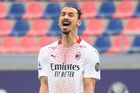AC v Boloni podržel gólman Donnarumma, Zlatanovo selhání napravil Rebič
