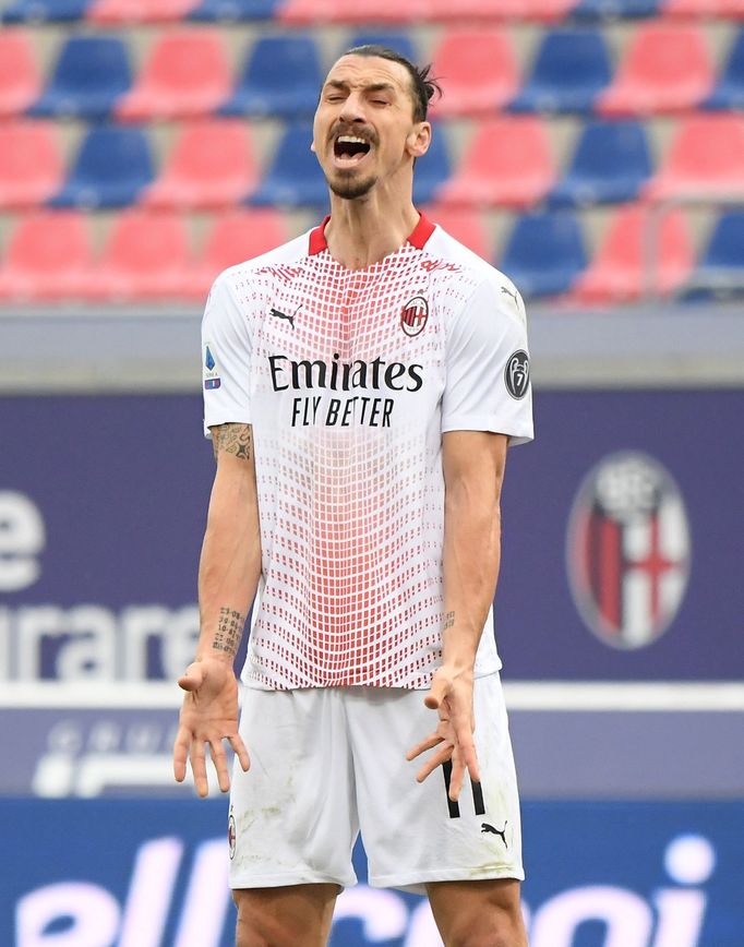 Soccer Football - Serie A - Bologna v AC Milan - Stadio Renato Dall'Ara, Bologna, Italy - January 30, 2021 AC Milan's Zlatan Ibrahimovic reacts REUTERS/Alberto Lingria