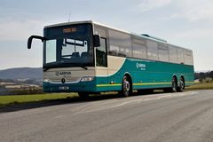Na vyšší mzdy řidičů autobusů by měla přispět vláda, navrhuje Sobotka