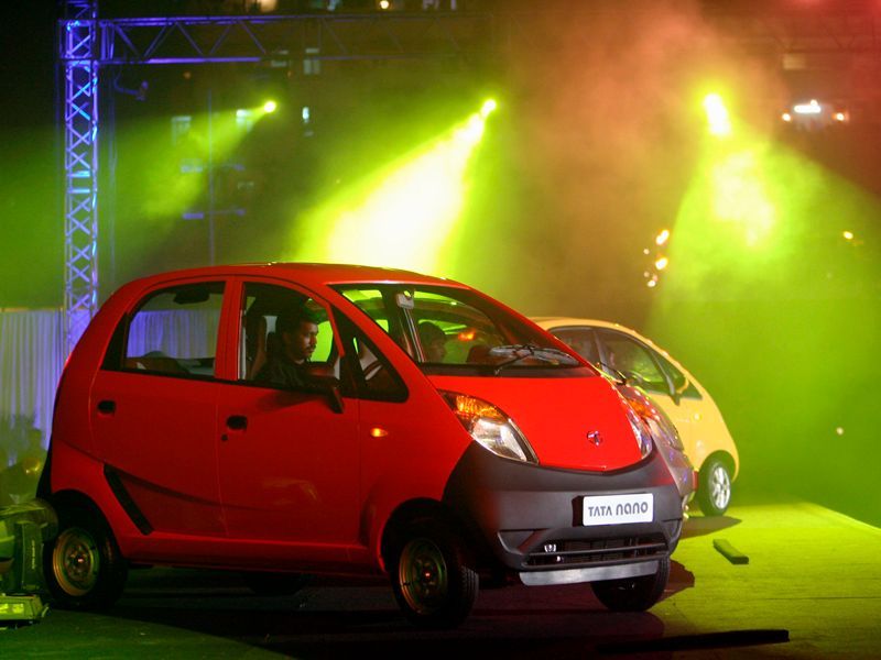 Nano - nejlevnější auto světa