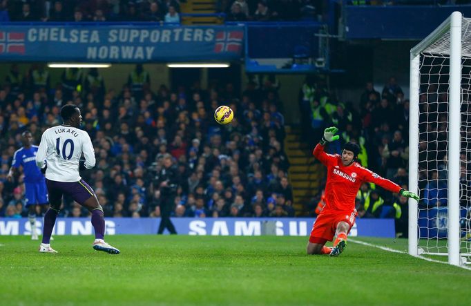 PL, Chelsea - Everton: Petr Čech - Romelu Lukaku