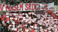 Fanoušci Slavie dali celému stadionu najevo, komu patří jejich srdce.