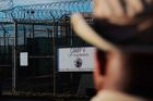 Věznici v Guantánamu zavře ještě Obama, slíbil šéf Pentagonu