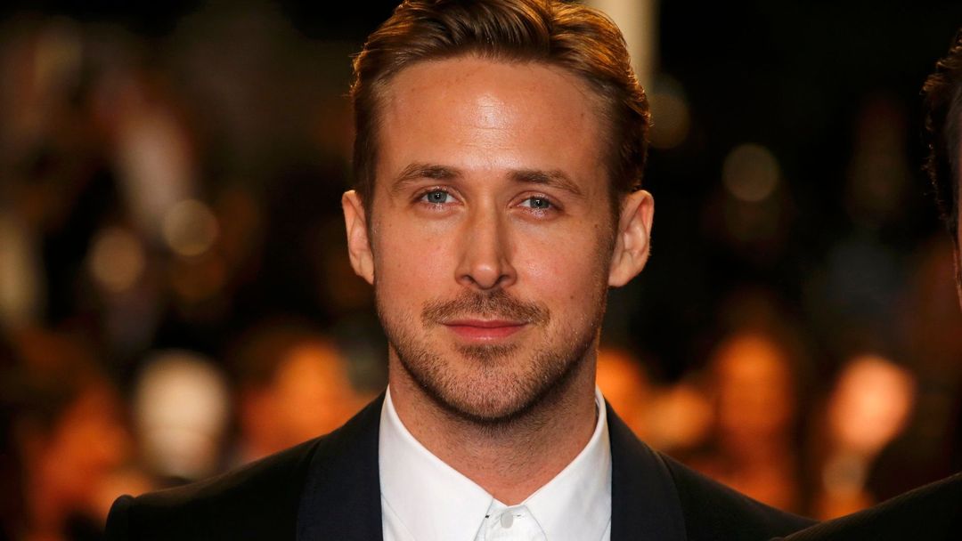 Herec Ryan Gosling se objeví v Praze kvůli filmu.