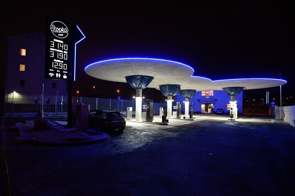Nejhezčí čerpací stanice, benzínka, benzínky, benzín, čerpací stanice, Auto