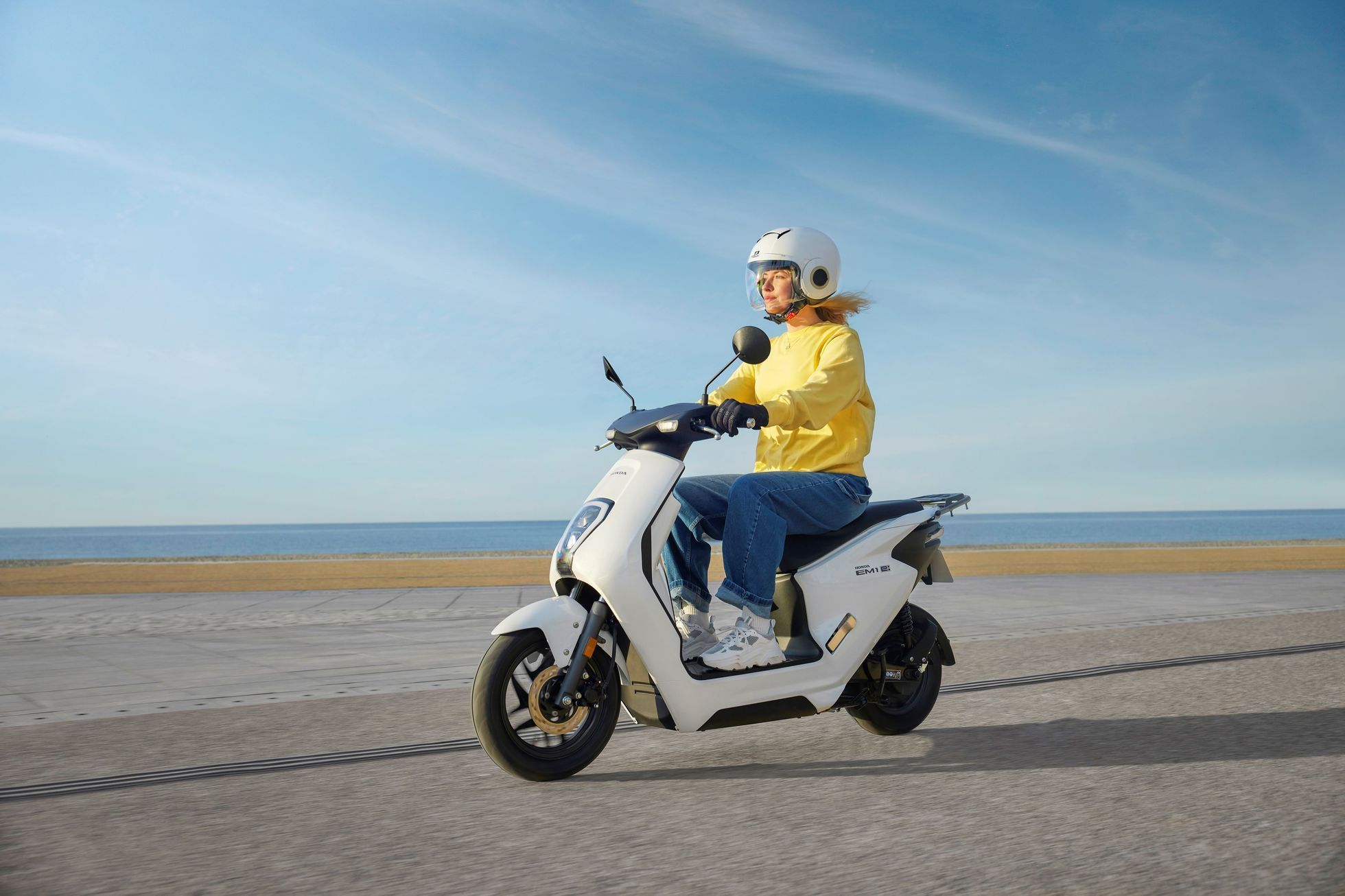 Honda em1 e