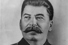 Ukrajinský soud potrestal Stalina. 57 let po jeho smrti
