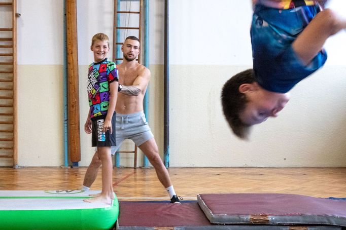 Jakub Pančík na lekci parkouru.