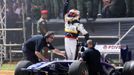 Doma ve Venezuele je pastor Maldonado ikonou. Na show v Caracasu se přišly podívat desítky tisíc fanoušků.