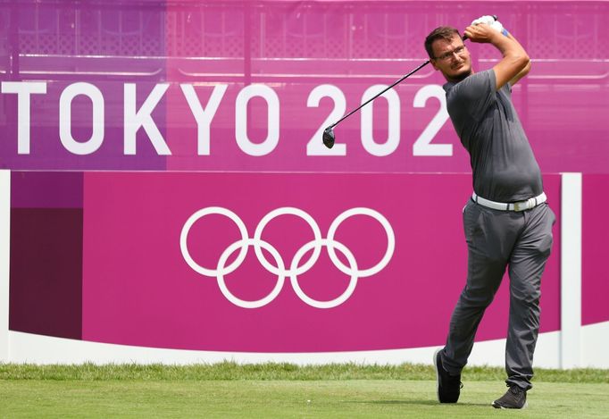 Golfista Ondřej Lieser během prvního kola na LOH 2020.