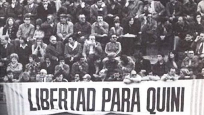 Svobodu pro Quiniho, hlásaly v březnu 1981 transparenty v hledištích po celém Španělsku
