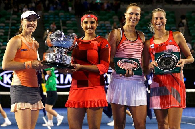 Finále čtyřhry Australian Open 2016 (Hingisová, Mirzaová, Hradecká, Hlaváčková)