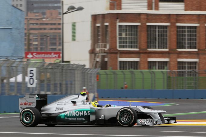 Nico Rosberg letos stál už dvakrát na stupních vítězů. Přidá třetí "bednu" ve Valencii?