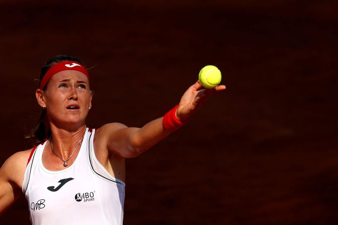Marie Bouzková na tenisovém turnaji v Římě 2020.