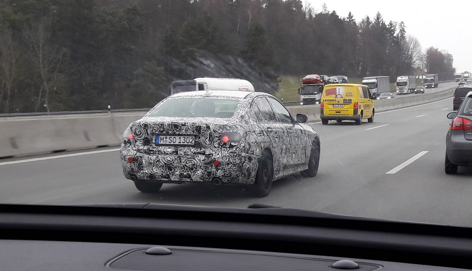 špionážní fotky nových vozů BMW