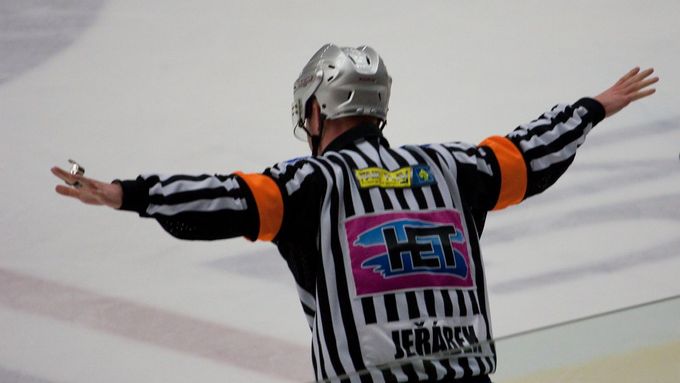 Antonín Jeřábek měl nabídku z ruské KHL už loni. Svaz ho tehdy za lepším nepustil.
