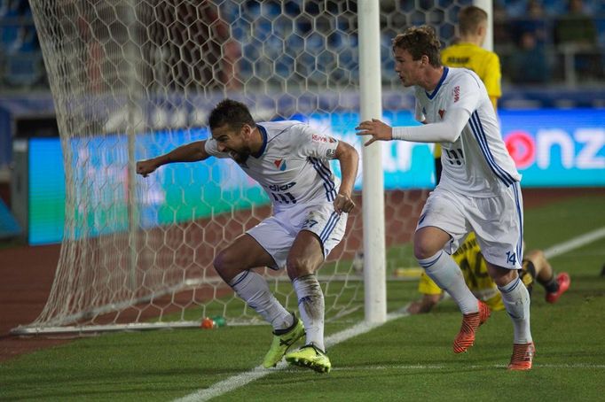 Baník Ostrava - Karviná, fotbalová liga