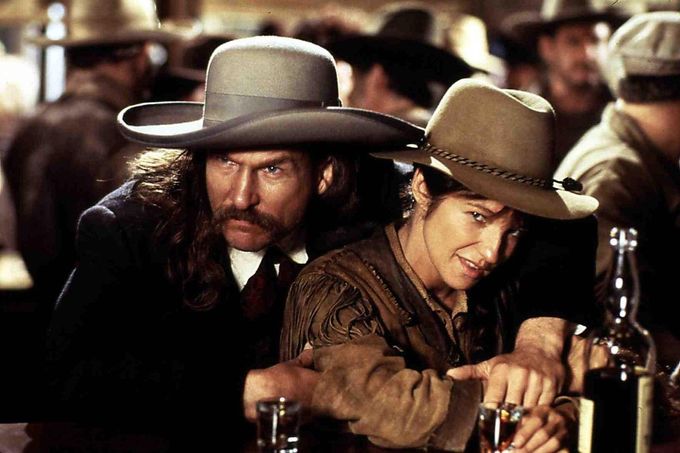 Postavy ztvárňující Calamity Jane a Divokého Billa ve filmu Divoký Bill z roku 1995.